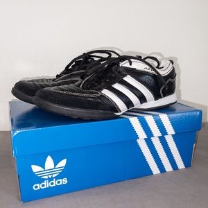 2000s Adidas adiCore II Shoes (US Men’s 8.0)